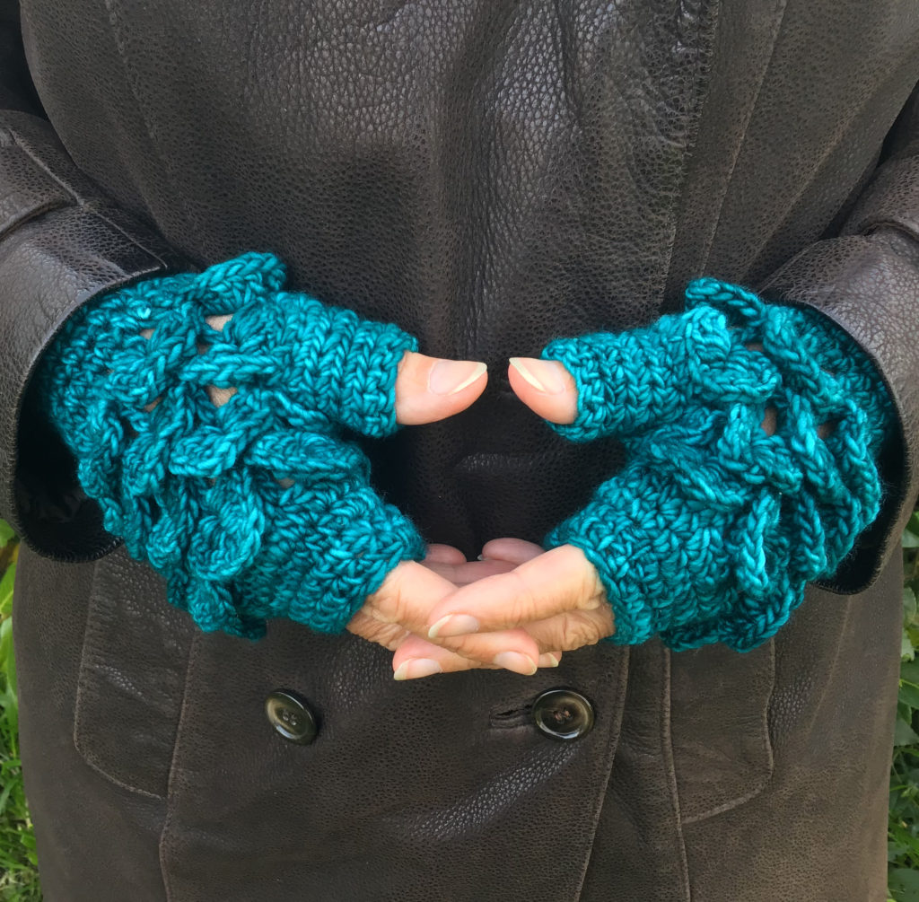 100 wool fingerless gloves